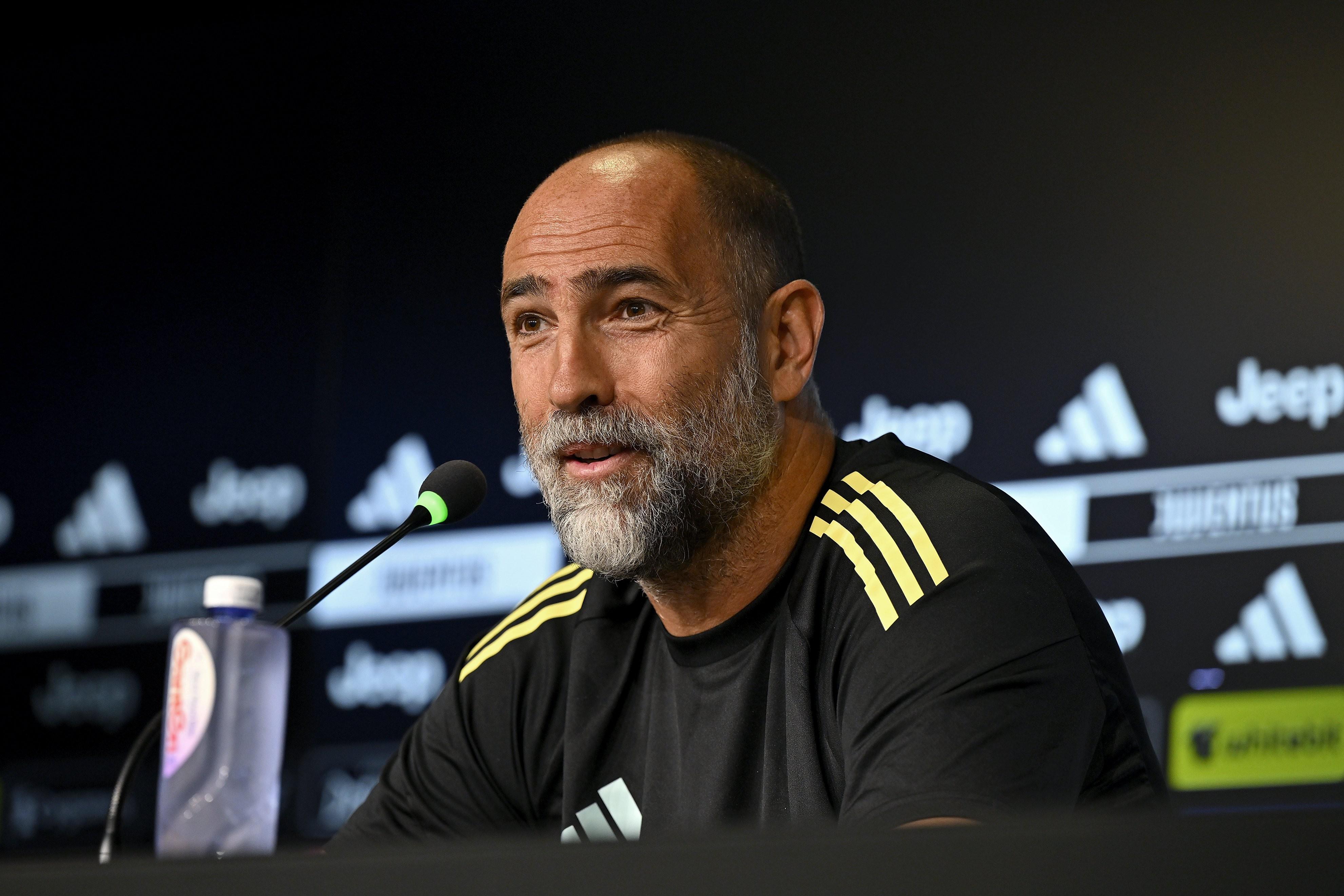 图多尔：库普梅纳斯是首发球员；我们可以踢双前锋阵型